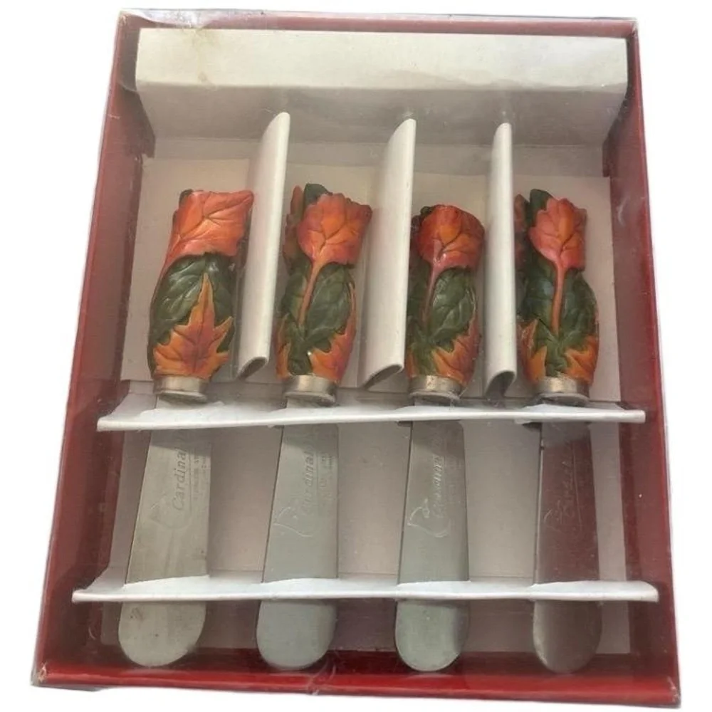 Spreadables Candace Series Floral Design Set of 4 Decorative Gourmet Spreaders